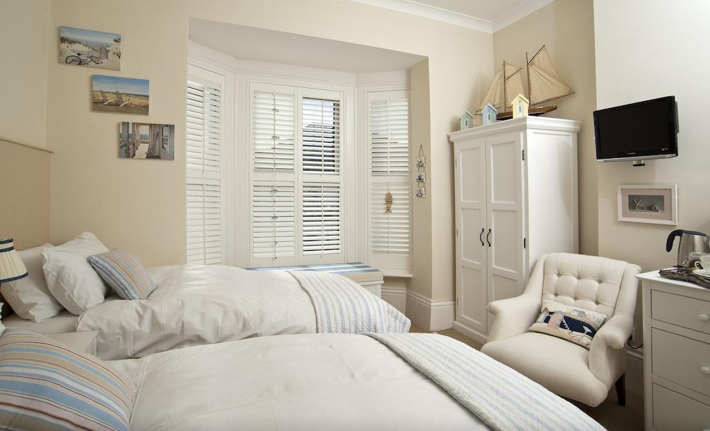 Cavendish Lodge Portsmouth Rum bild