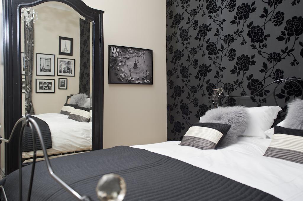 Cavendish Lodge Portsmouth Rum bild